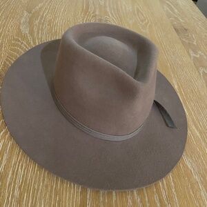 100% Australian Wool Hat